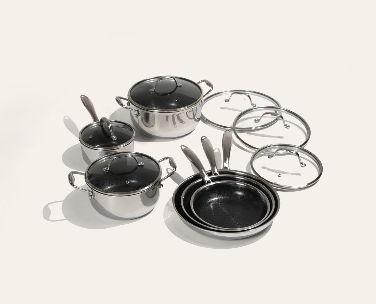 12-osaline Hoto™ pannide ja pottide komplekt