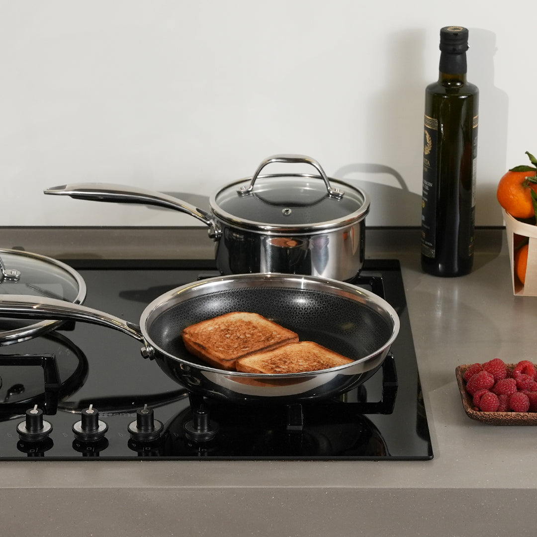 6-osaline Hoto™ pannide komplekt