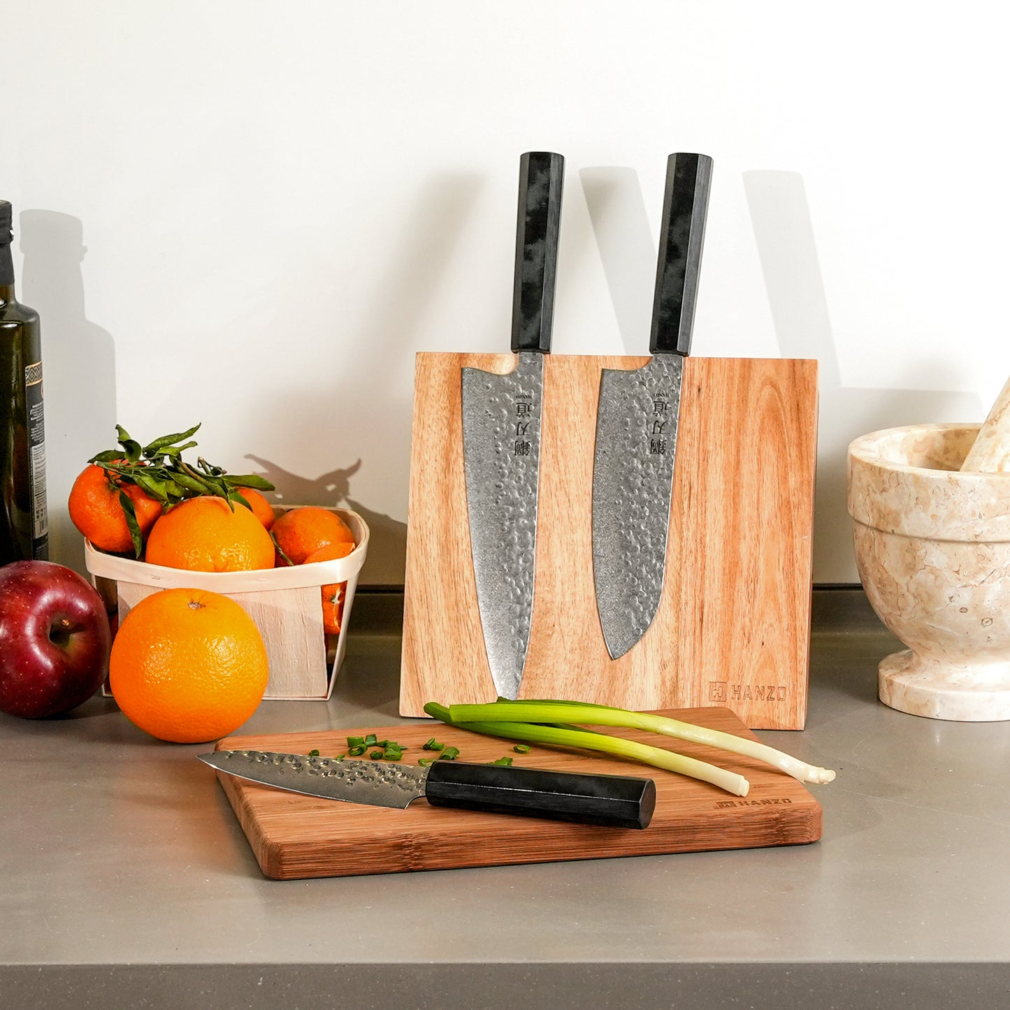 Sepistatud Santoku nuga "Harumi"